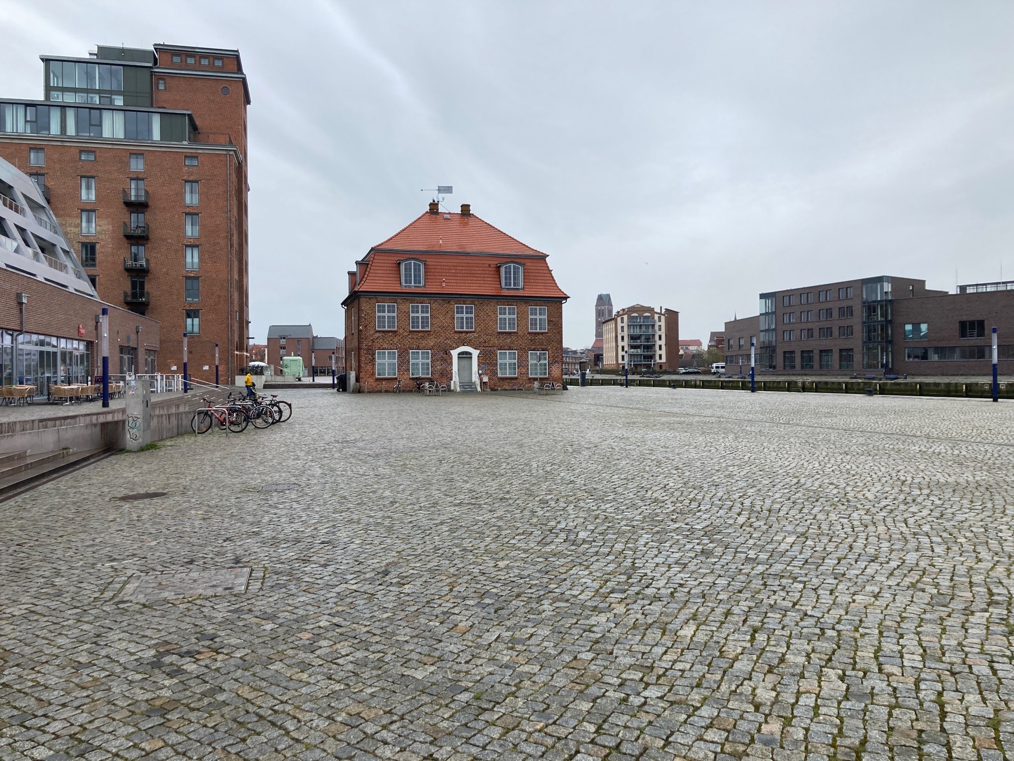 Bild 4 Alter Hafen in Wismar
