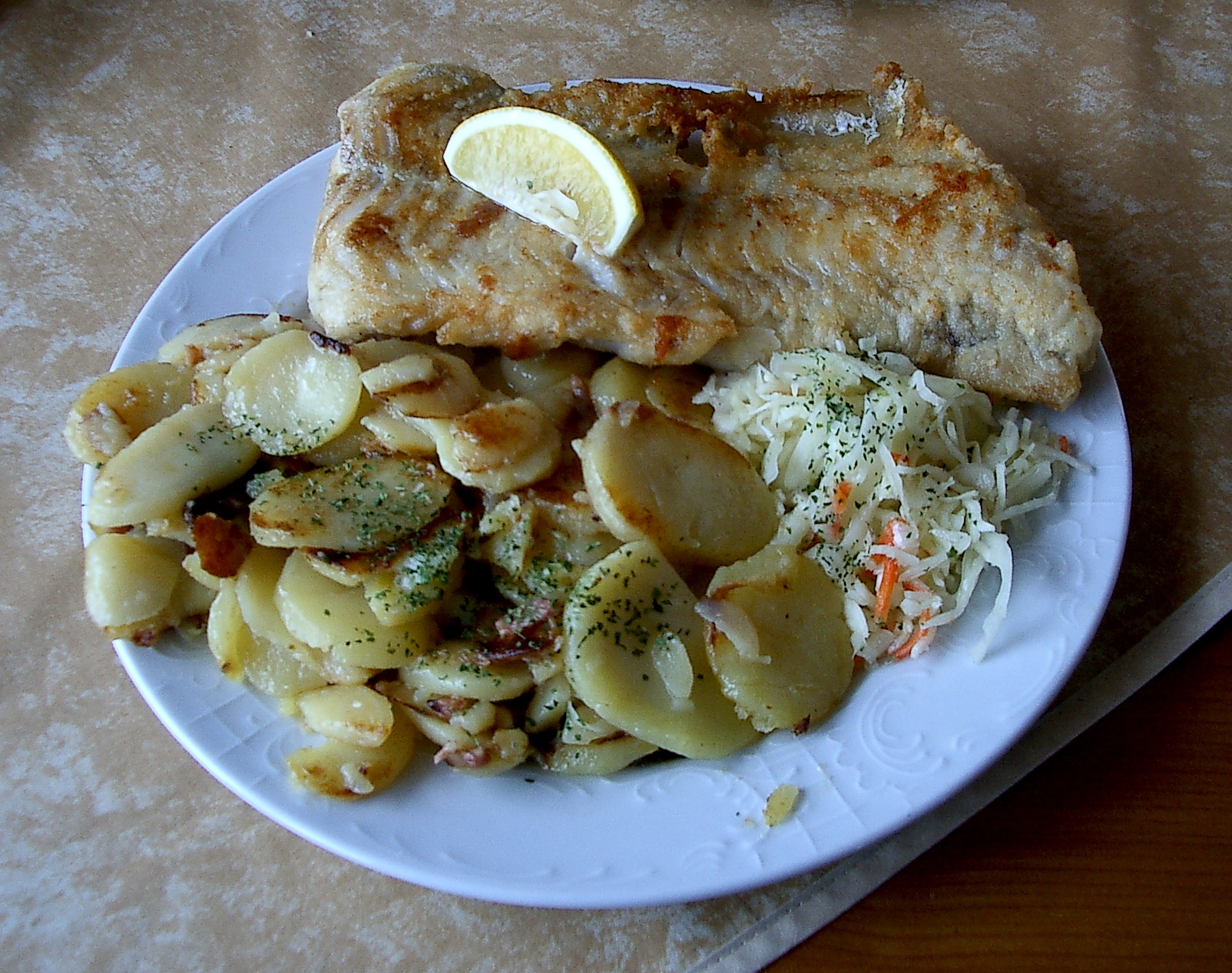 Bild 29 Kröning's "Fischbaud" Fischrestaurant u. Räucherei in Insel Poel
