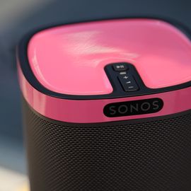 Sonos Play 1 in Pink 