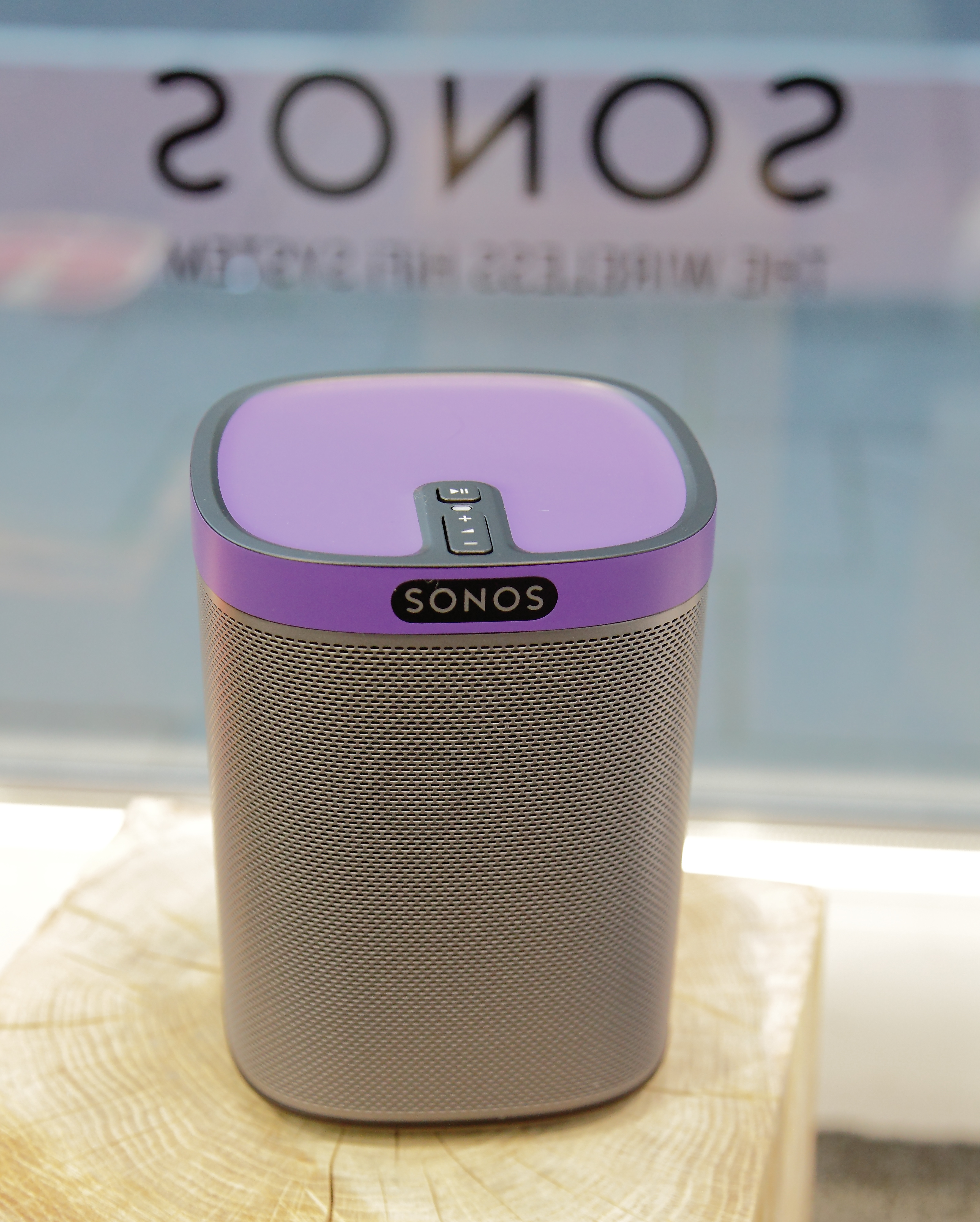 Sonos Play 1 in Purple