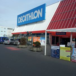 Eingang zum Decathlon