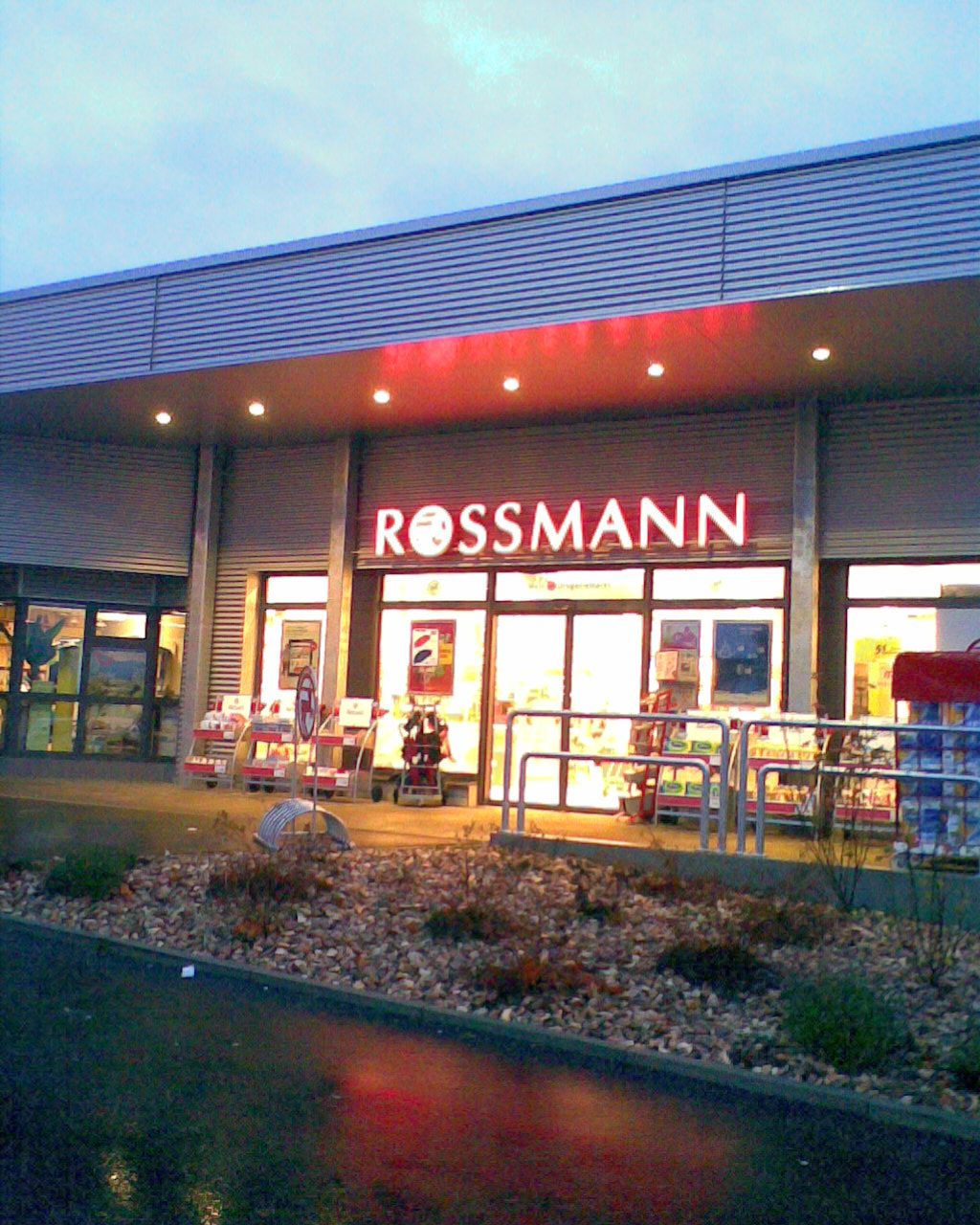 Rossmann Drogeriemarkte 1 Foto Kandel Nansenstr Golocal