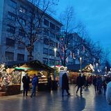 Goldener Weihnachtsmarkt in Pforzheim