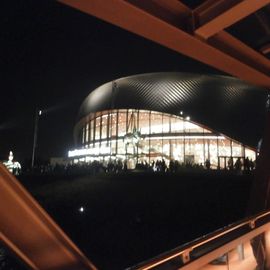 Blick zurück nach Ende des Musicals, beim Warten aufs Schiff.