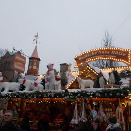 Weihnachtsmarkt Friedrichsplatz in Karlsruhe