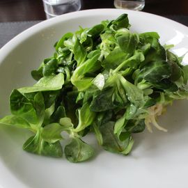 schöner Feldsalat, Dressing sehr sauer