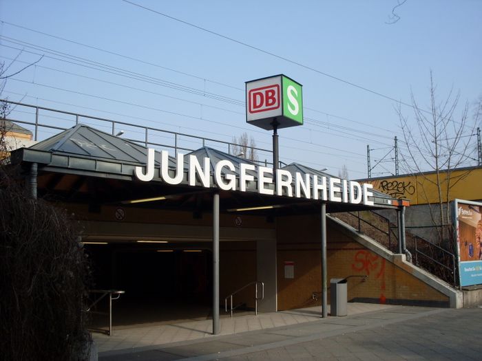 Bahnhof Jungfernheide