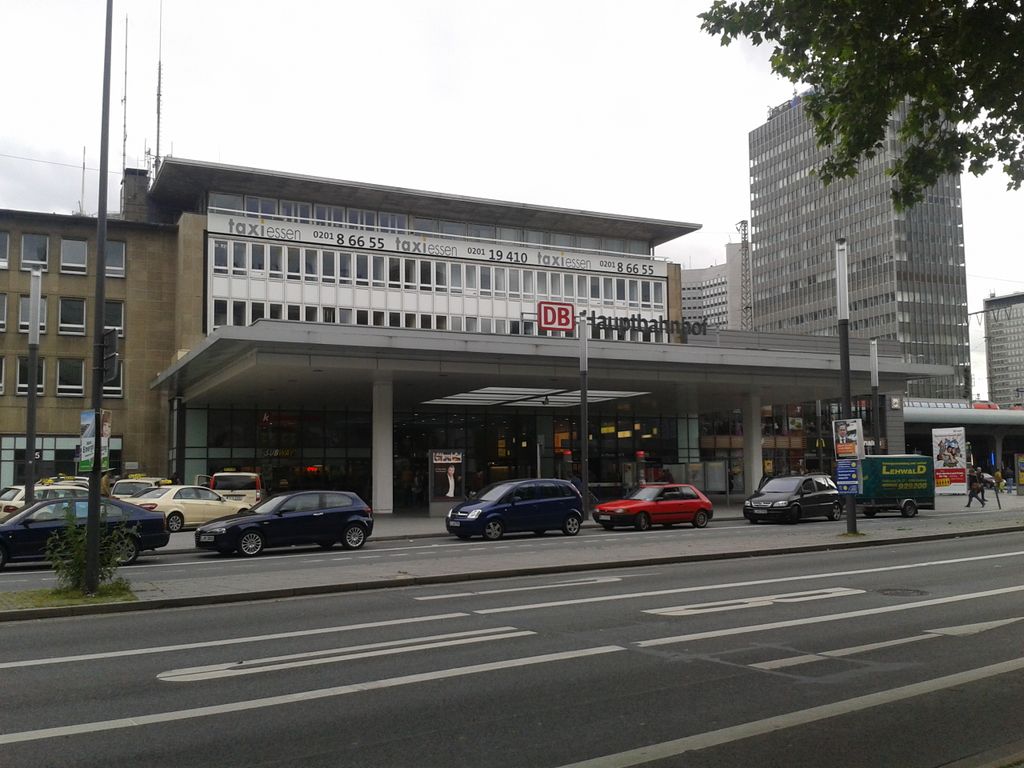 Nutzerfoto 7 Dönerhouse Essen Hauptbahnhof