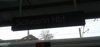 Bild zu Bahnhof Schwerin Hbf
