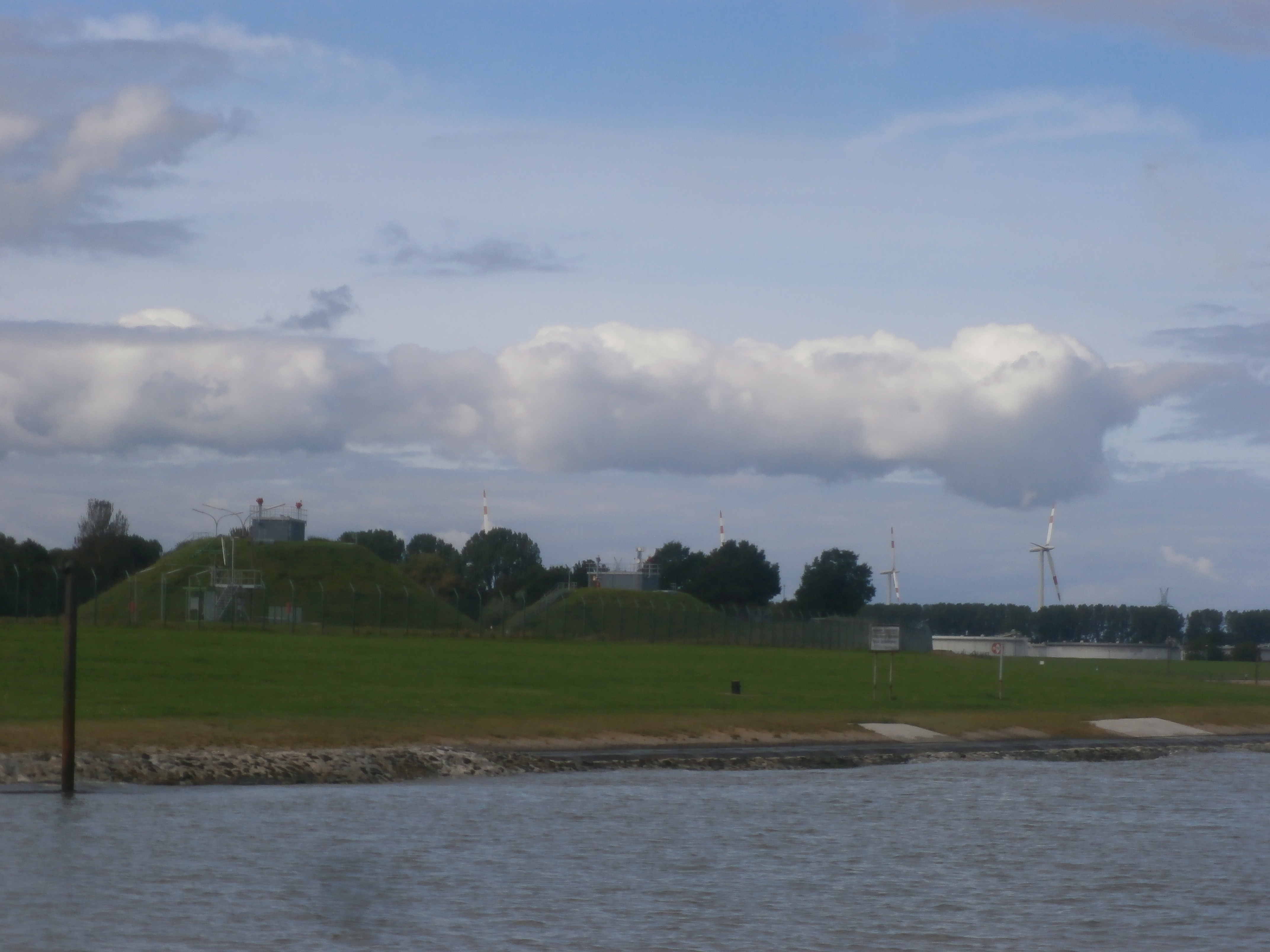Bild 3 Landwirtschaftskammer Niedersachsen Kontrollzentrum Jade-Weser-Port in Wilhelmshaven