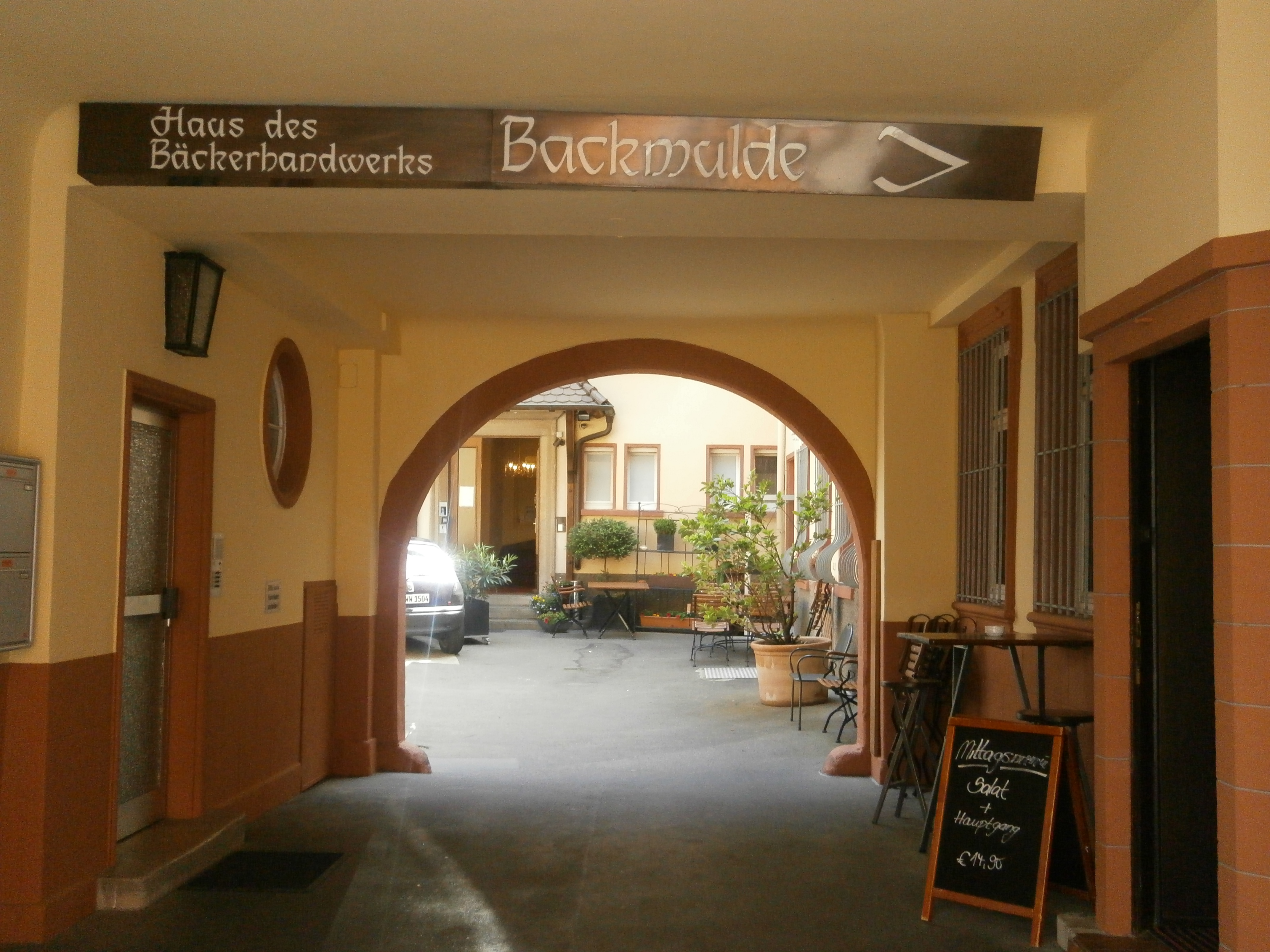 Bild 3 Backmulde Gasthaus Zepf und Schneider GmbH in Heidelberg