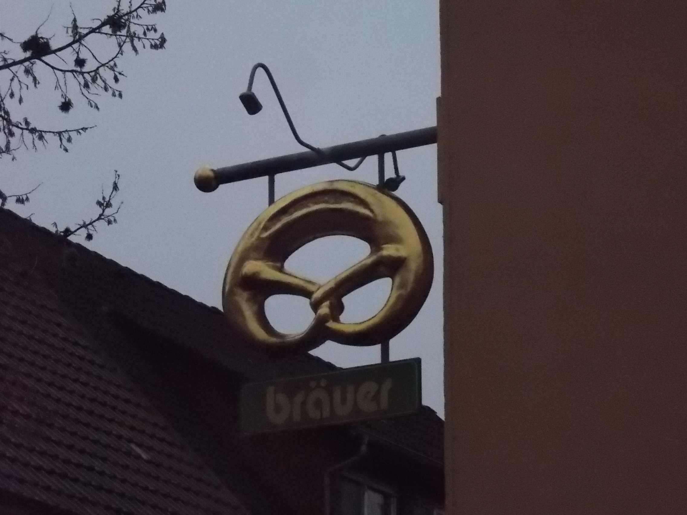 Bild 3 Bräuer in Königsbach-Stein