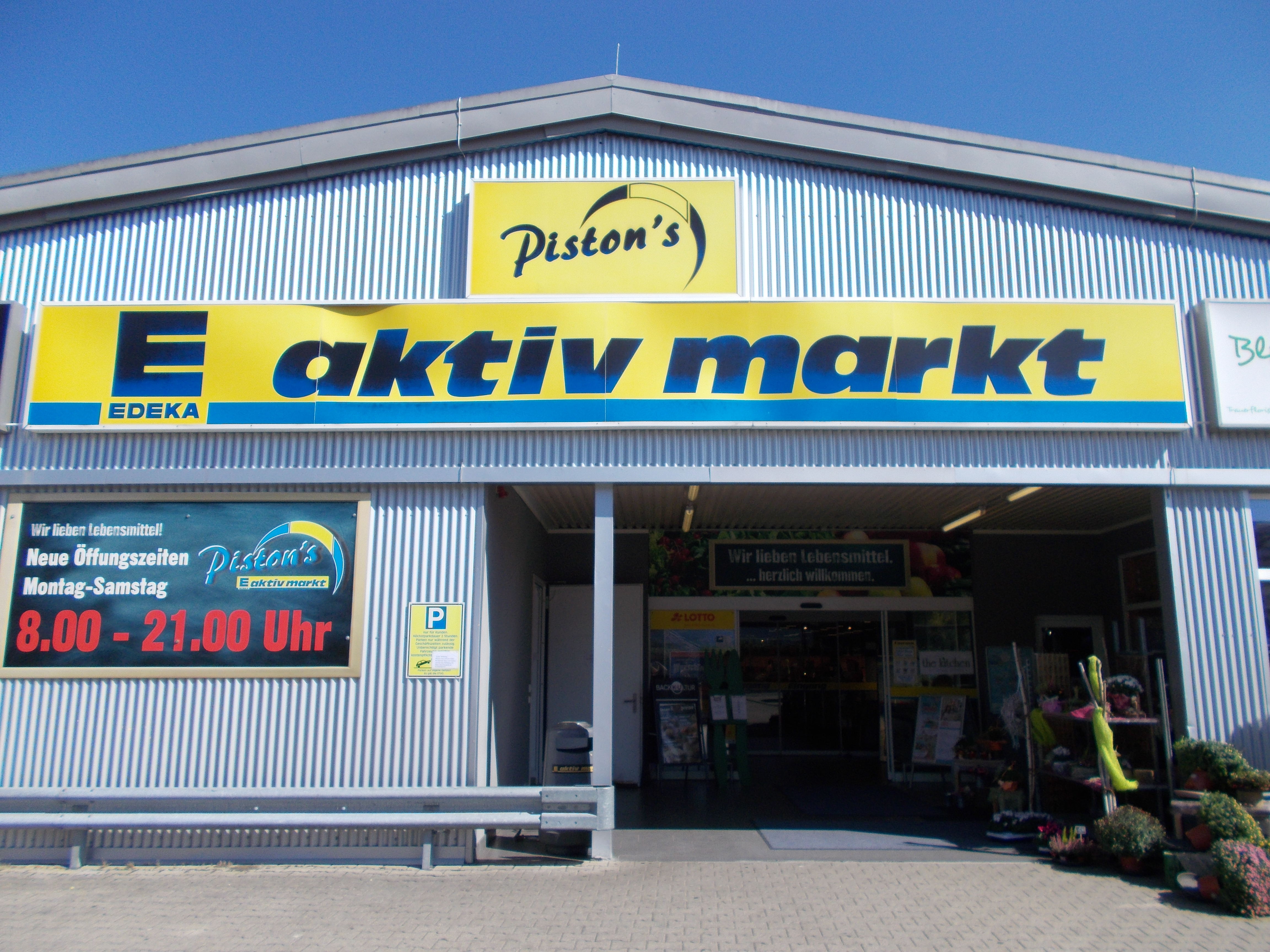 Bild 1 E aktiv markt Piston in Karlsbad