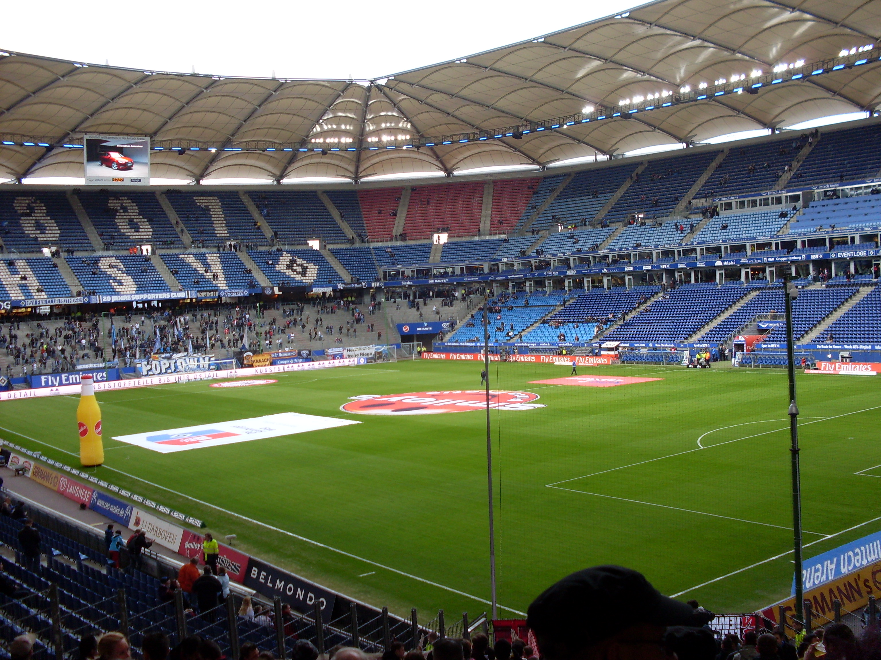 Bild 8 Volksparkstadion in Hamburg