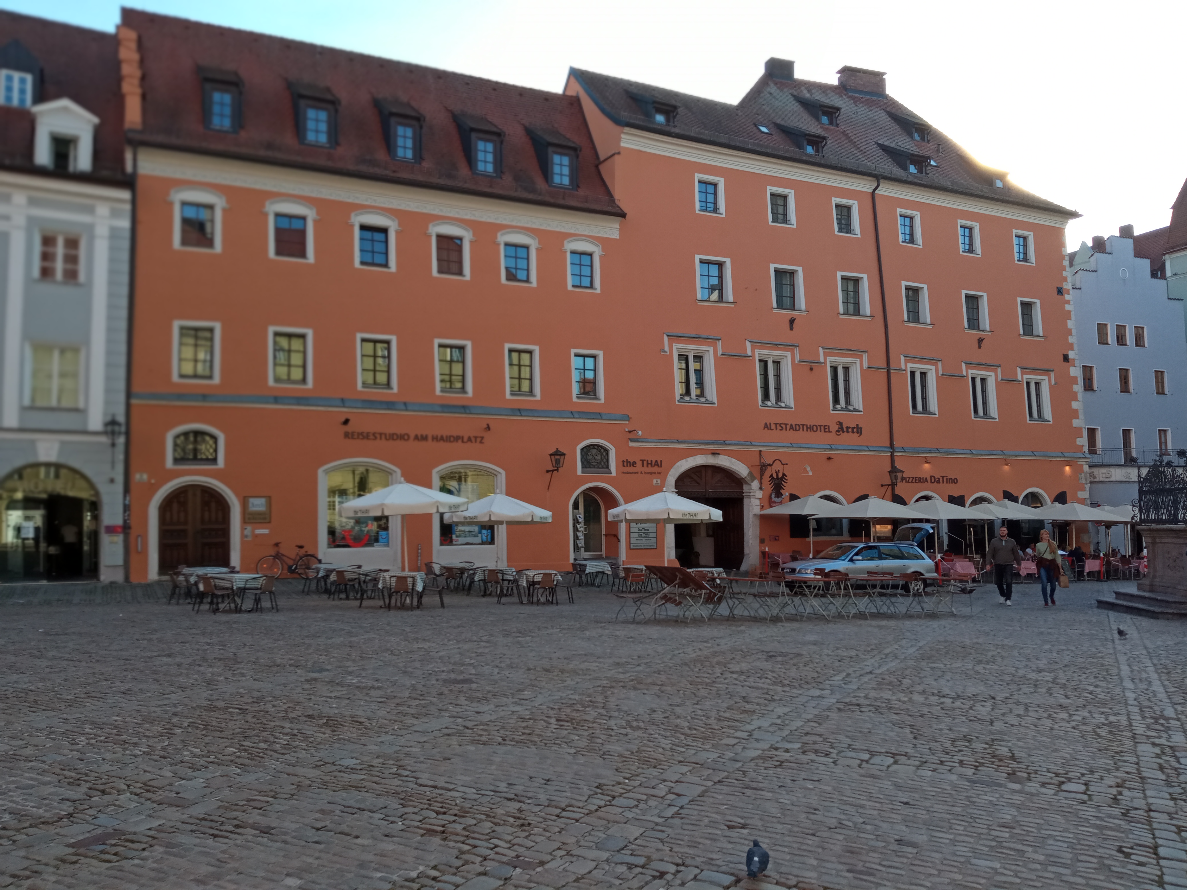 Bild 1 Altstadthotel Arch in Regensburg