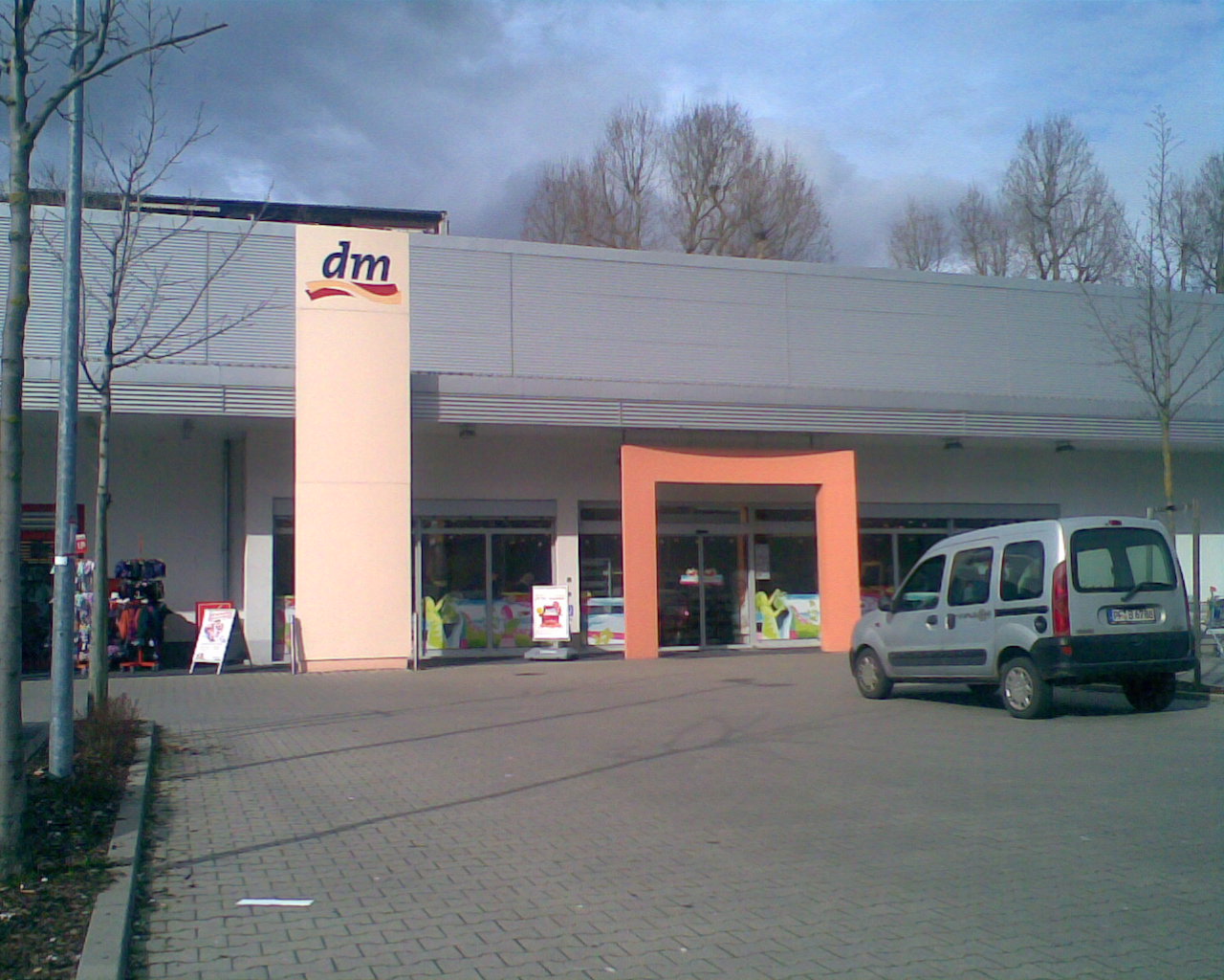 Bild 1 dm-drogerie markt in Pforzheim