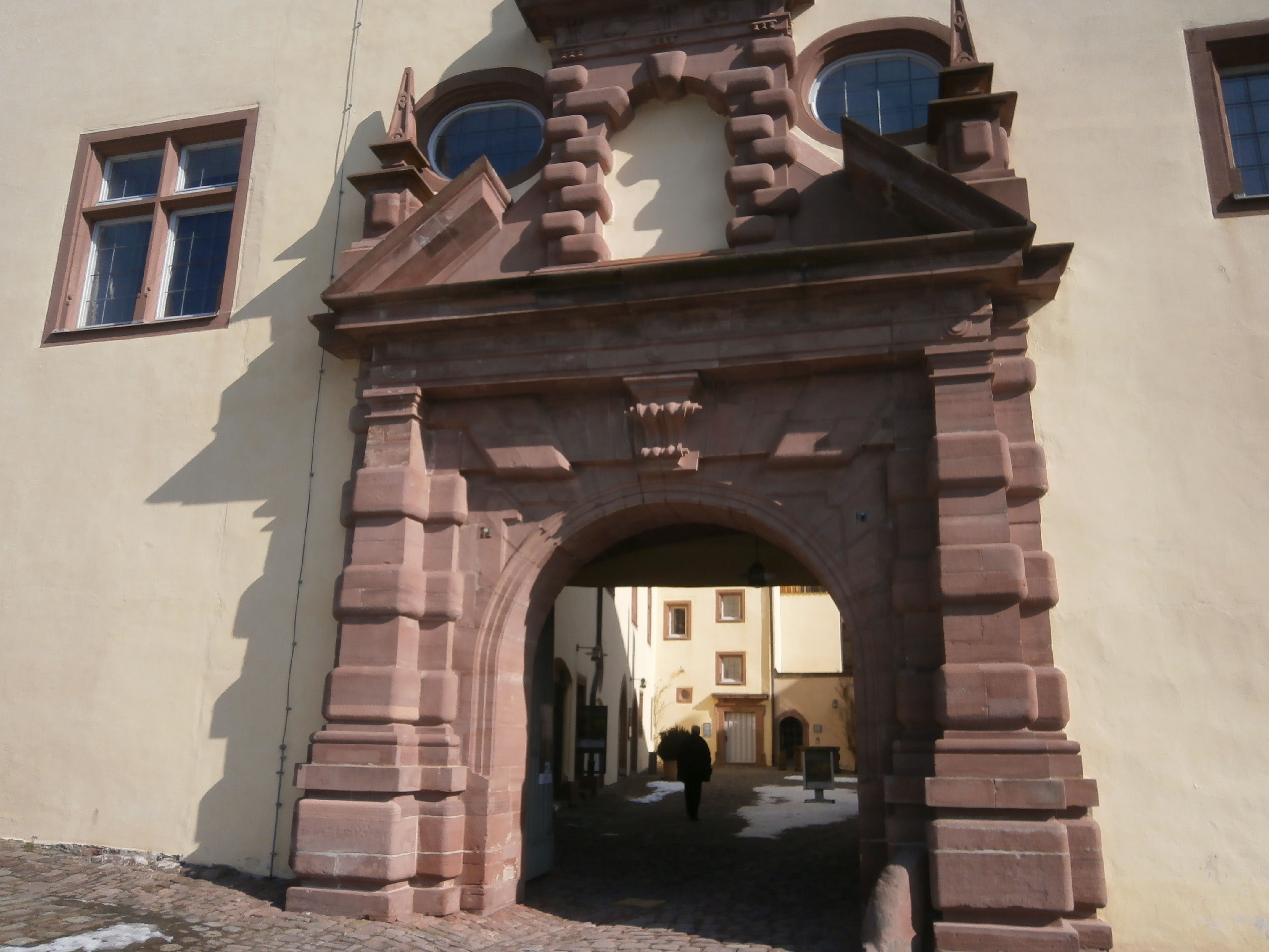 Bild 12 Schloss Neuenbürg in Neuenbürg