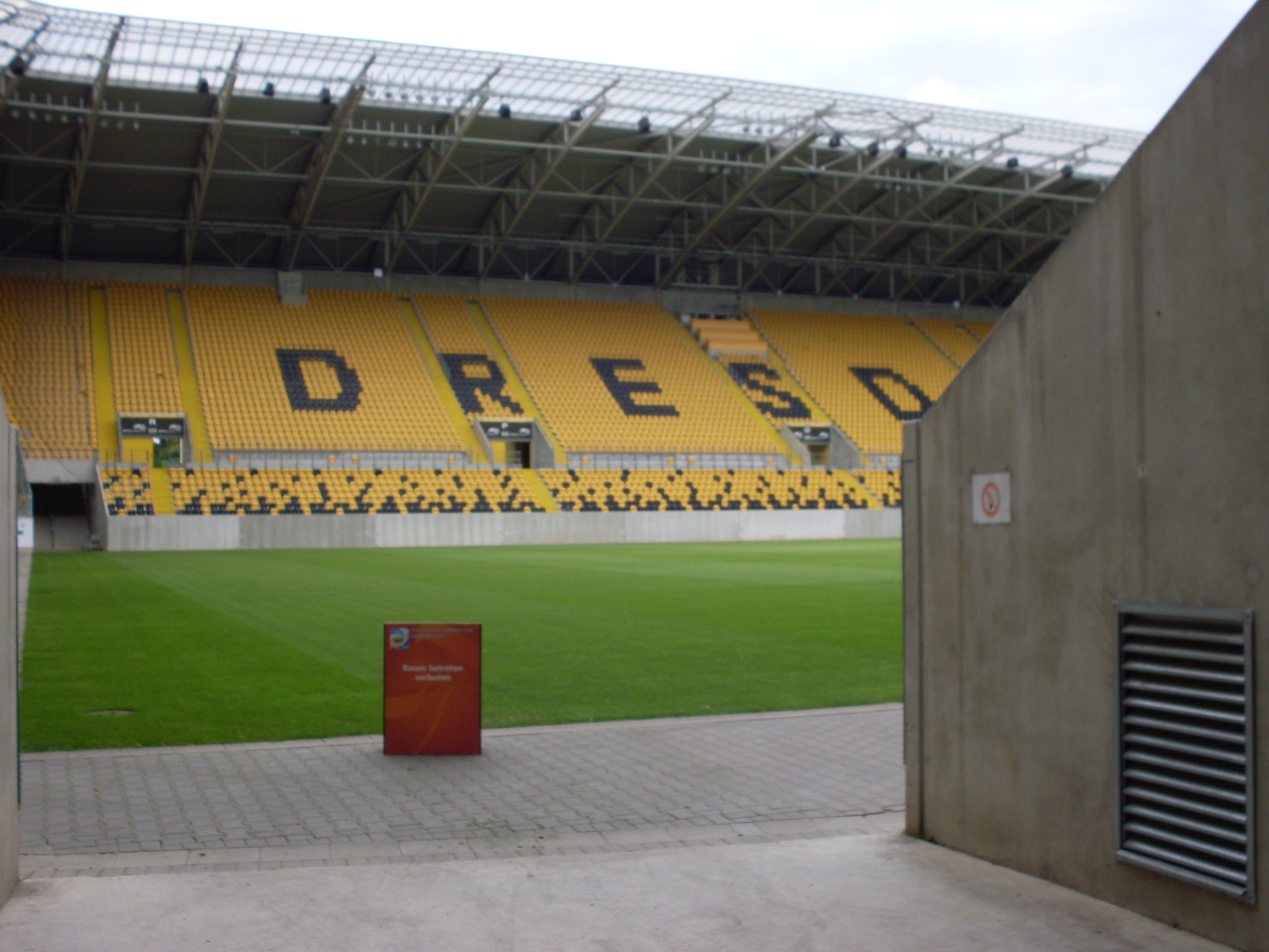Bild 13 Stadion Dresden Projekt- gesellschaft mbH & Co.KG in Dresden