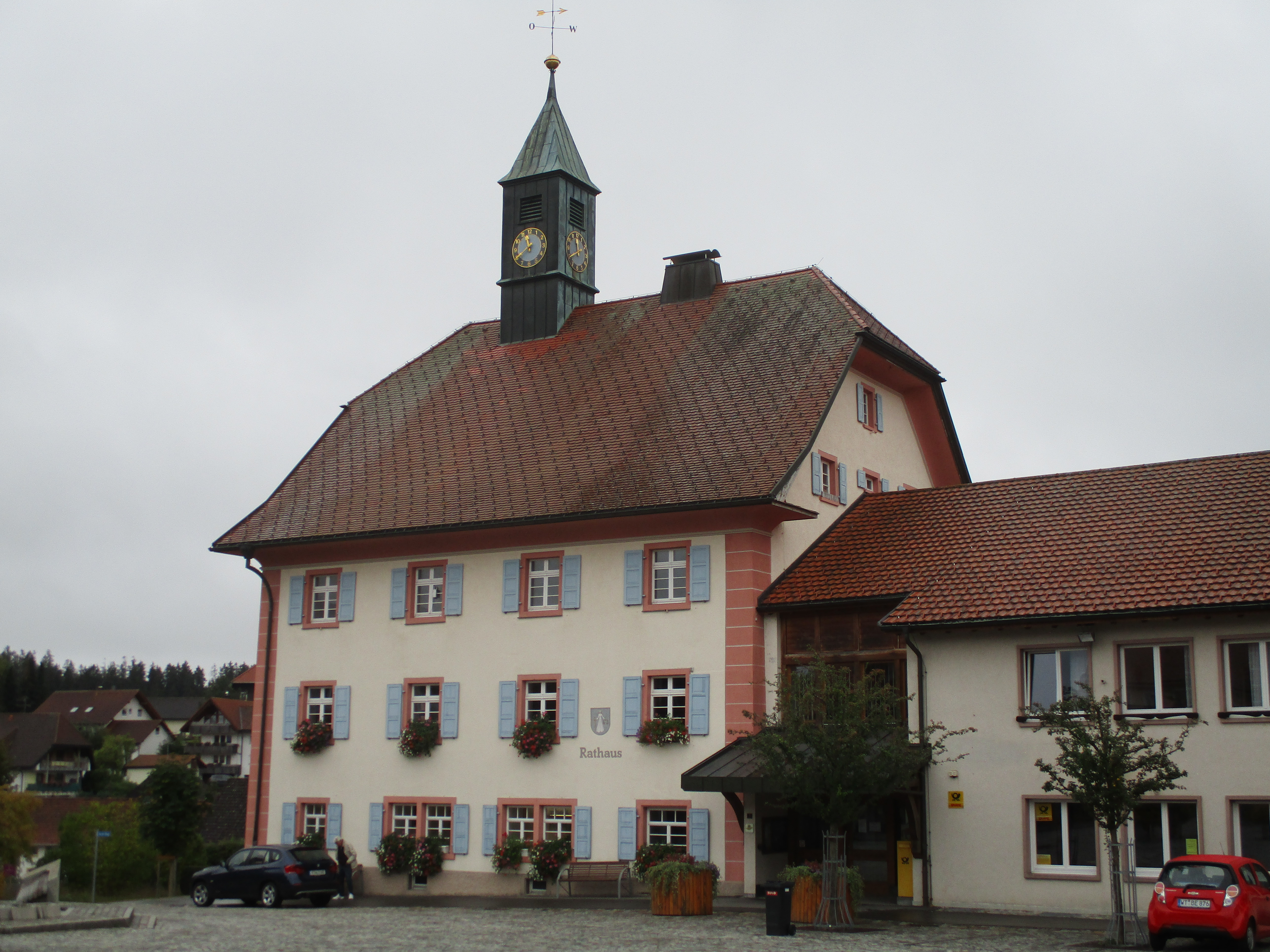 Bild 1 Gemeindeverwaltung in Grafenhausen