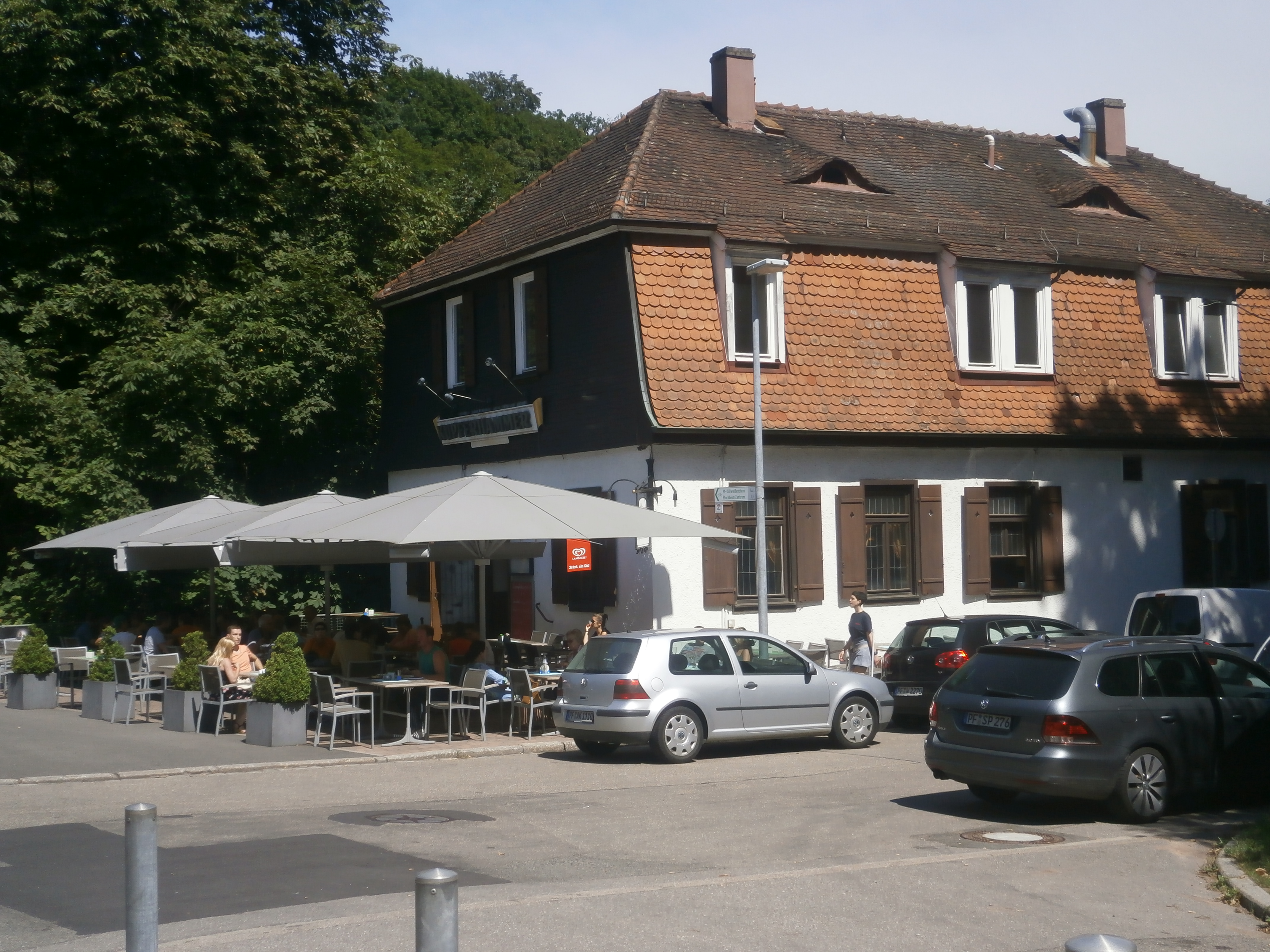 Biergarten vorm Lokal