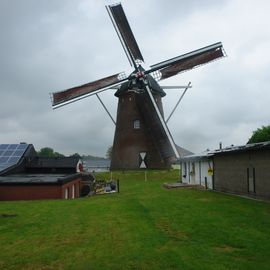 Besuch der Lümbacher Windmühle zum Deutschen Mühlentag