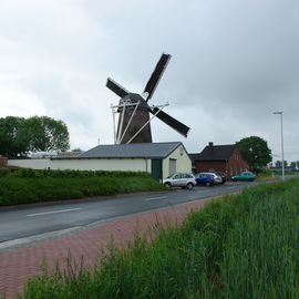 Besuch der Lümbacher Windmühle zum Deutschen Mühlentag