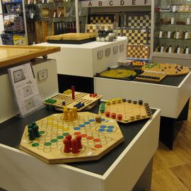 Galeria Kaufhof am Marienplatz mit toller Spielezeug Abteilung