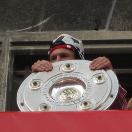 Meisterfeier des FC Bayern - die Schüssel ! ! ! 