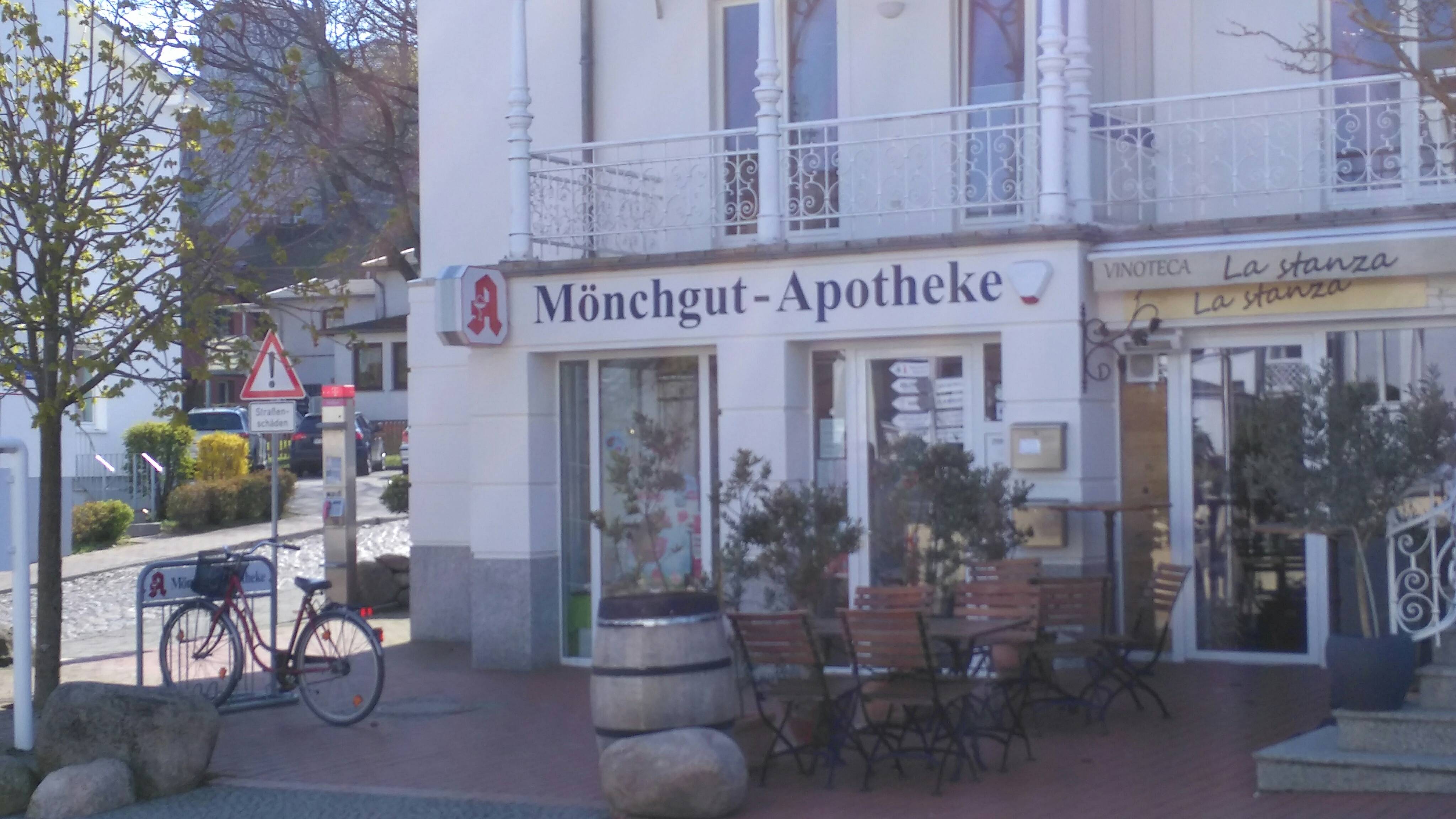 Bild 3 Mönchgut-Apotheke in Göhren, Ostseebad