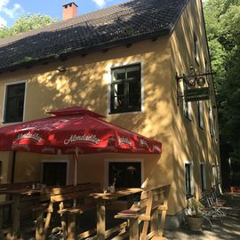 Siebenbrunn Restaurant - Bar - Biergarten in München