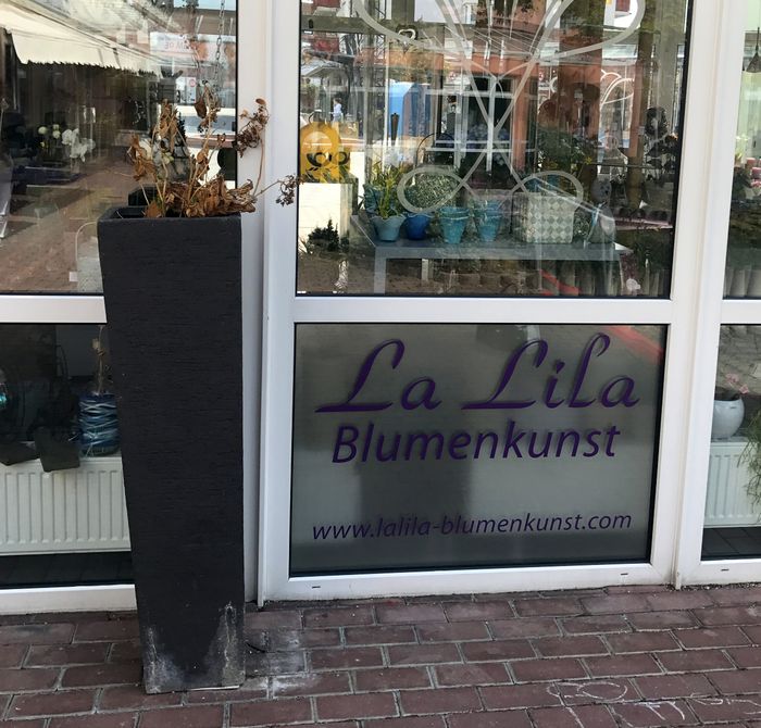La Lila - Blumen mit Kunst