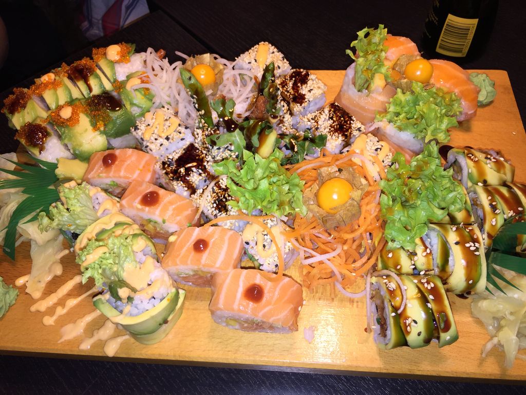 Nutzerfoto 59 Sushi 38