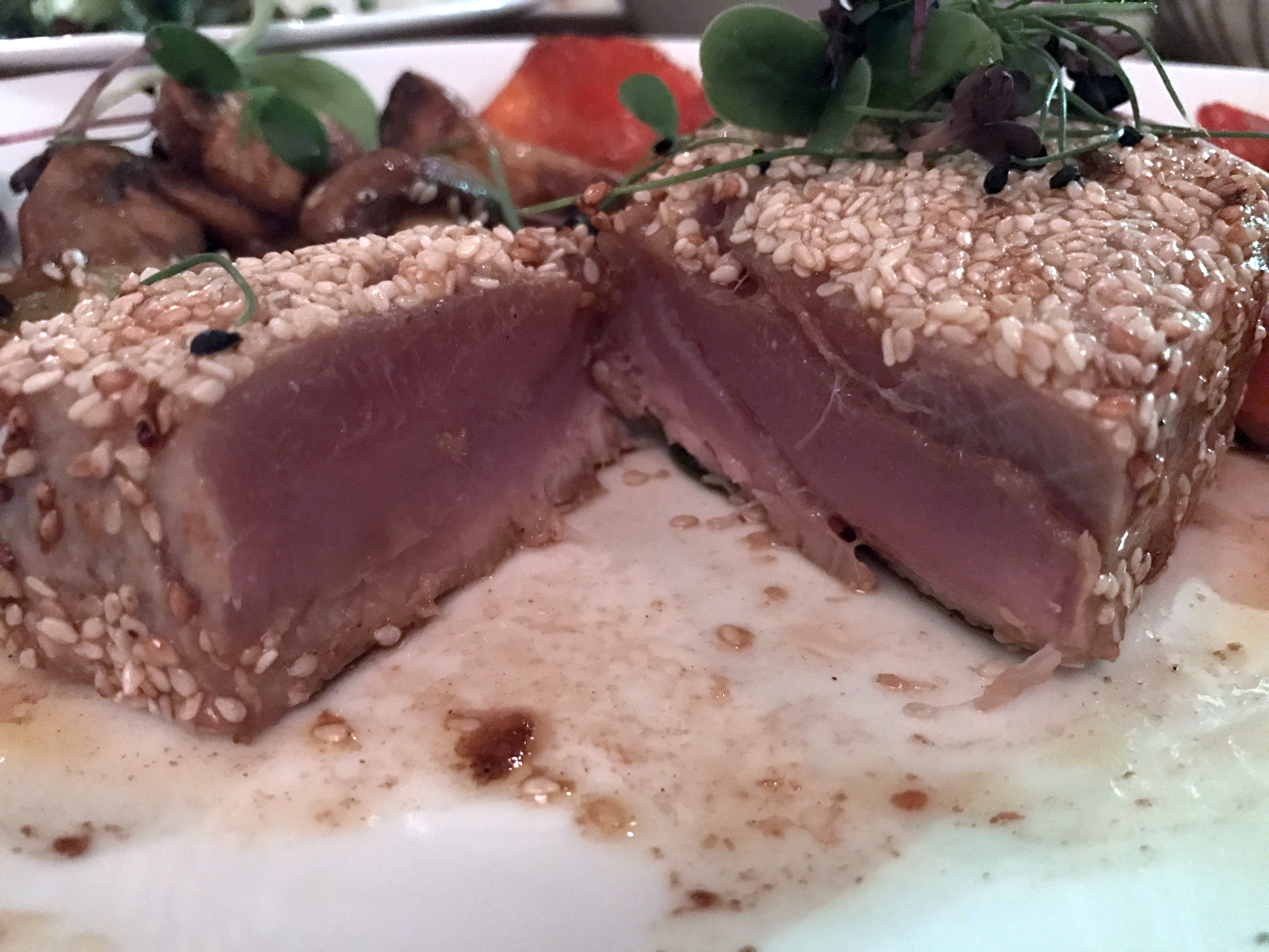 Thunfisch-Steak - perfekt gebraten und super zart. Ein Traum!