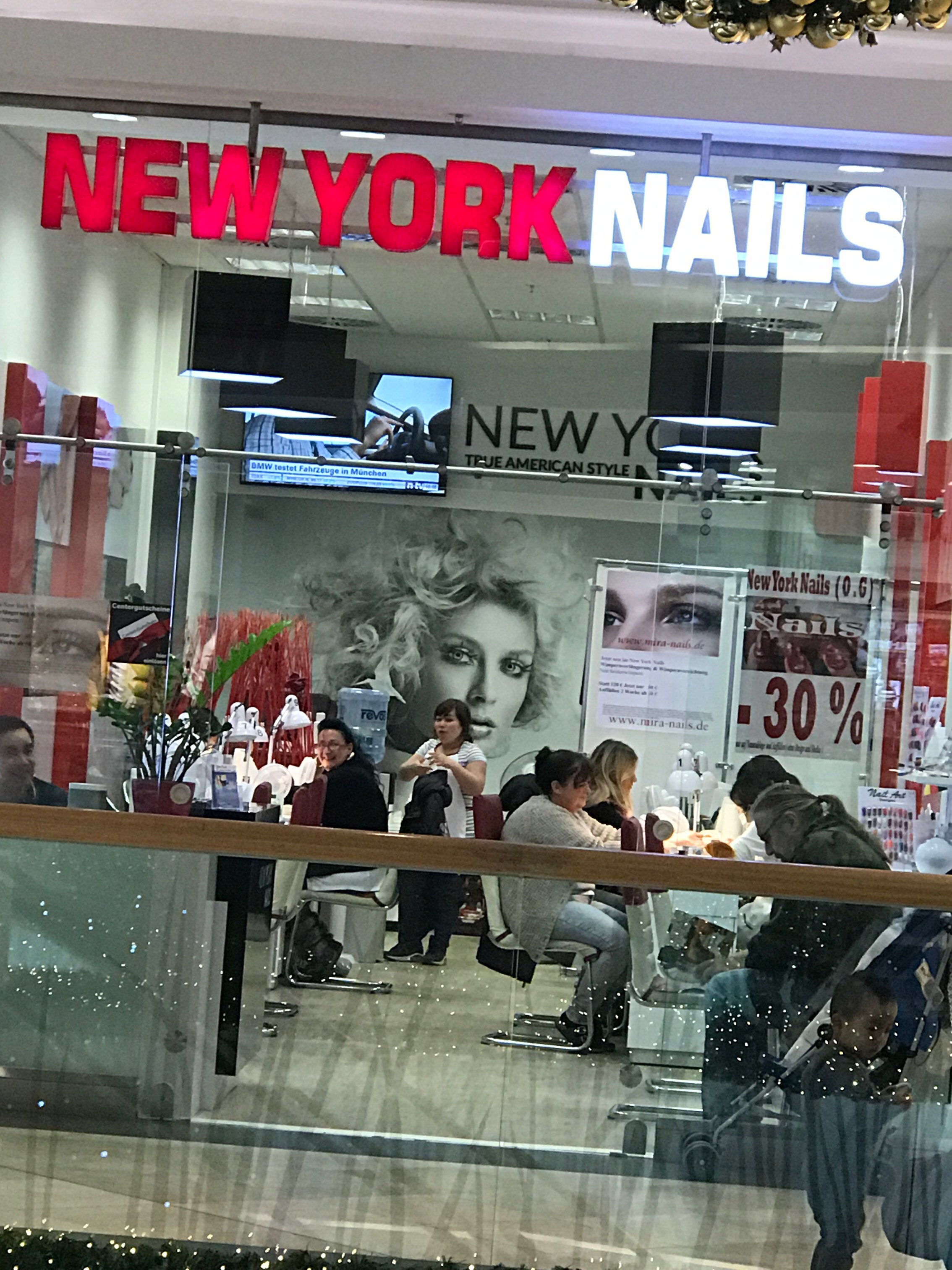 Bild 1 New York Nails, Mira Center in München