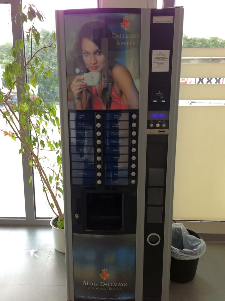 Kaffeeautomat Warenausgabe