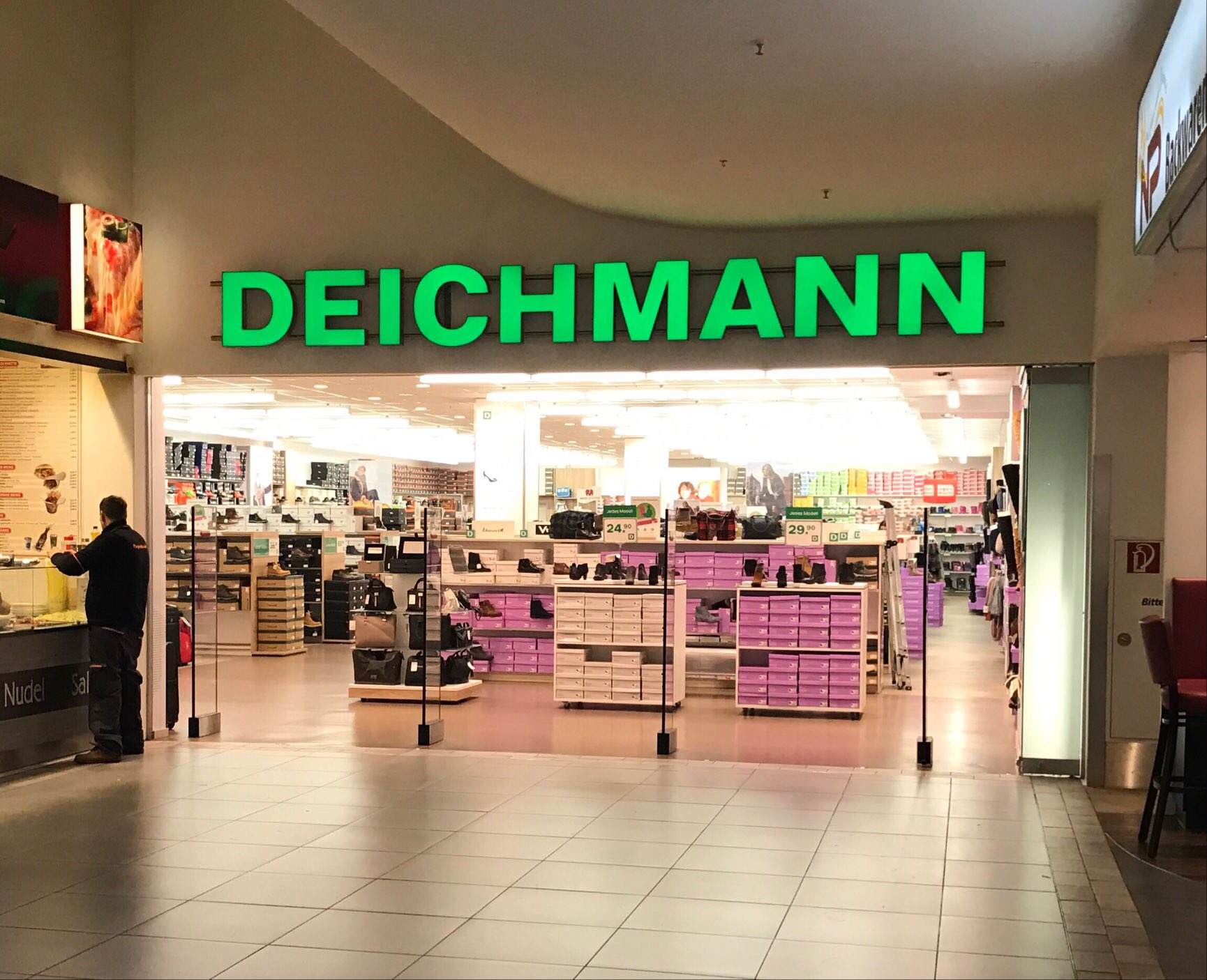 ➤ Deichmann-Schuhe 80939 München-Freimann Öffnungszeiten | Adresse Telefon