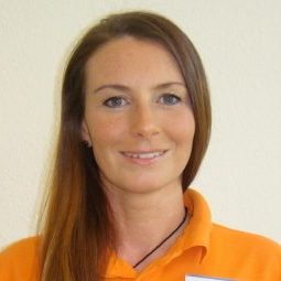 Karin Almer, Praxisleiterin