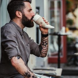 Stylischer Kaffeebecher To Go- Goat Story Mug