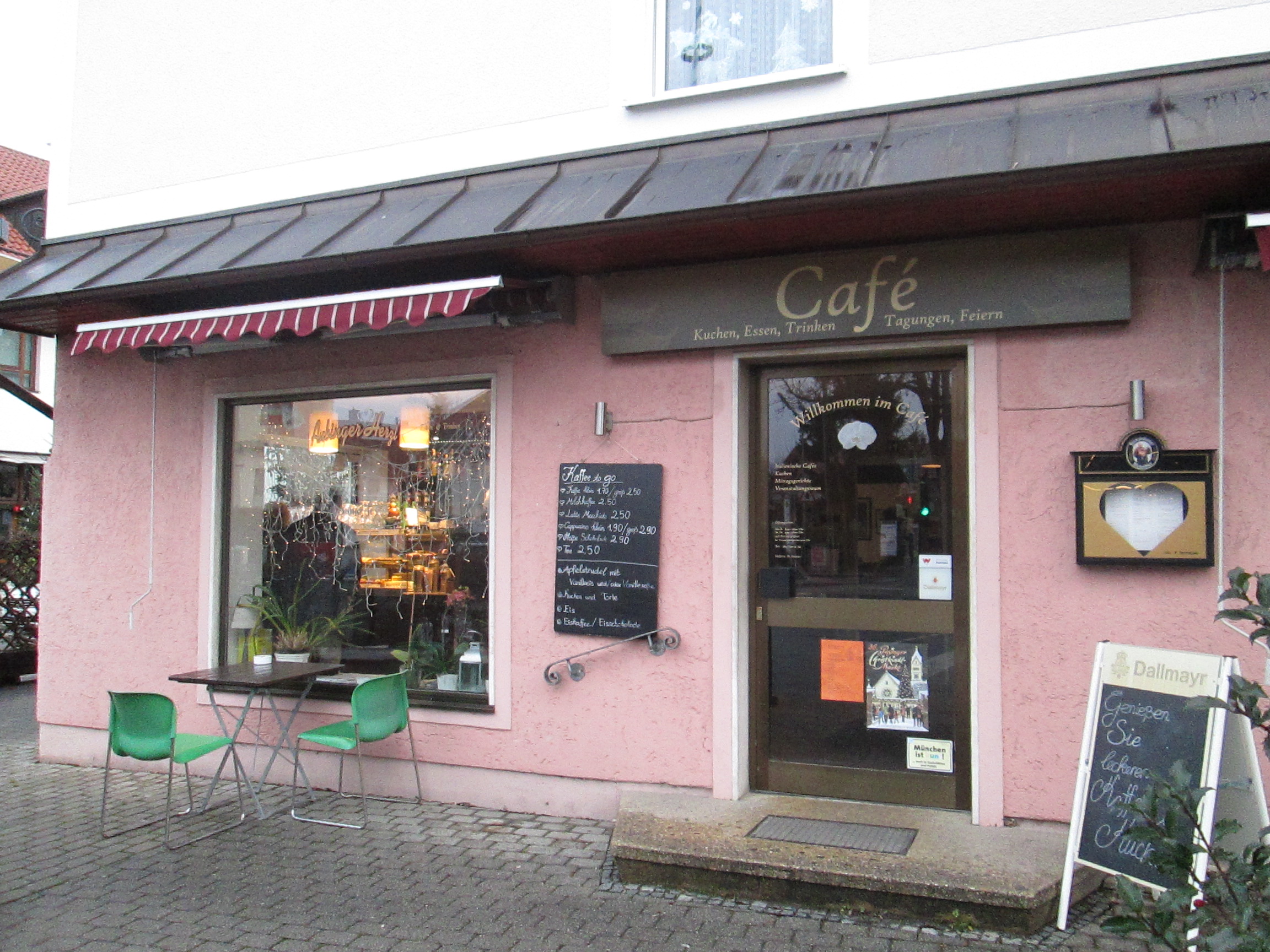 Bild 15 Cafe Aubinger Herzl in München
