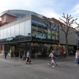 Douglas Mainz Gutenbergplatz in Mainz