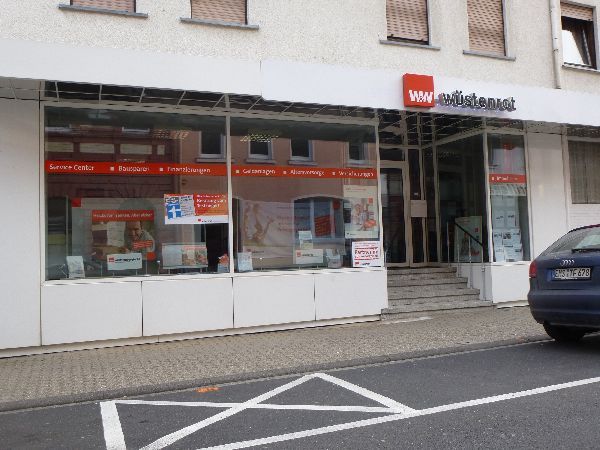 Wüstenrot Bausparkasse: Gizem Karpuz