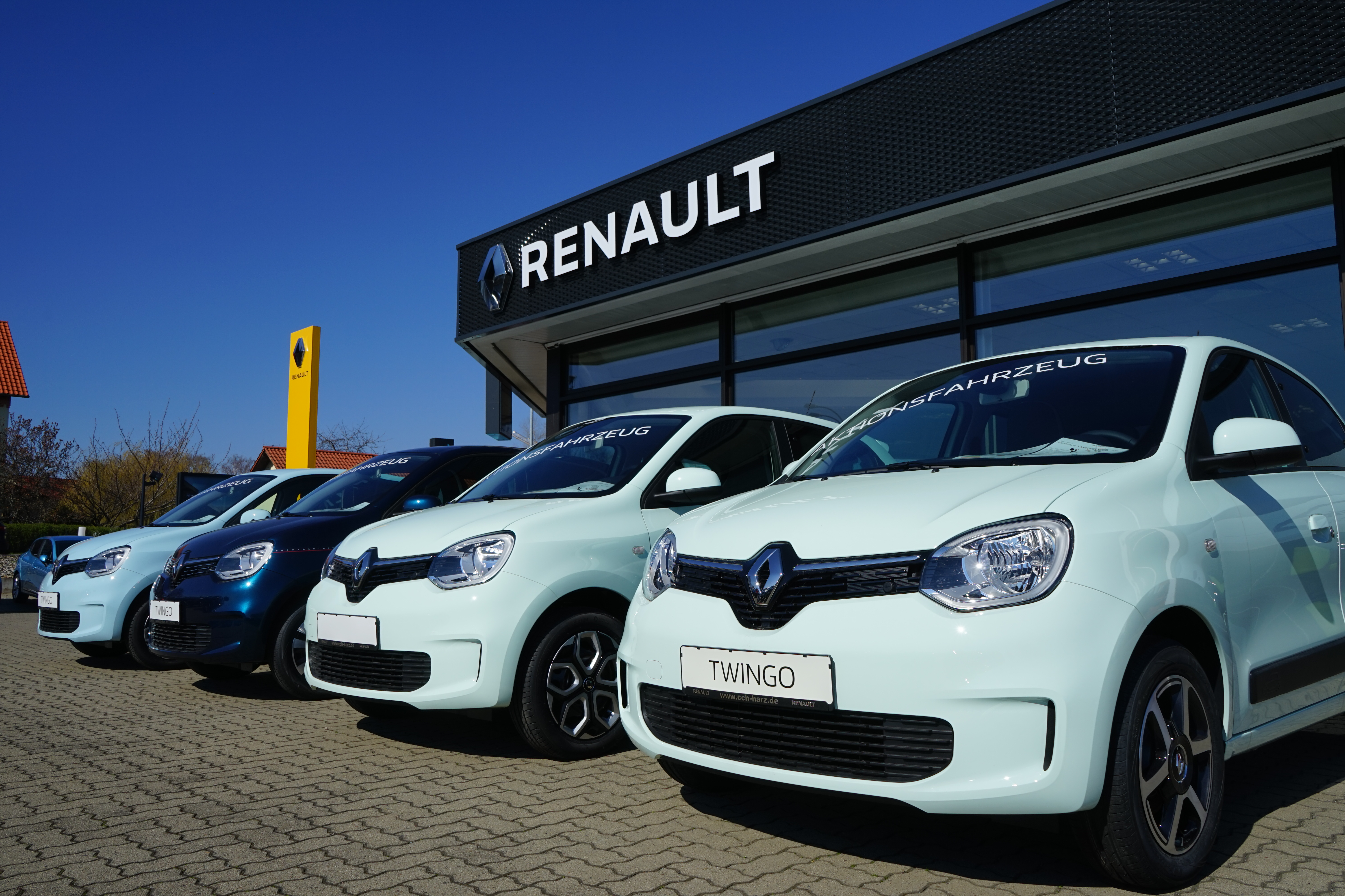 Bild 13 Autohaus CCH Müller & Werian Renault Vertragshändler in Wernigerode