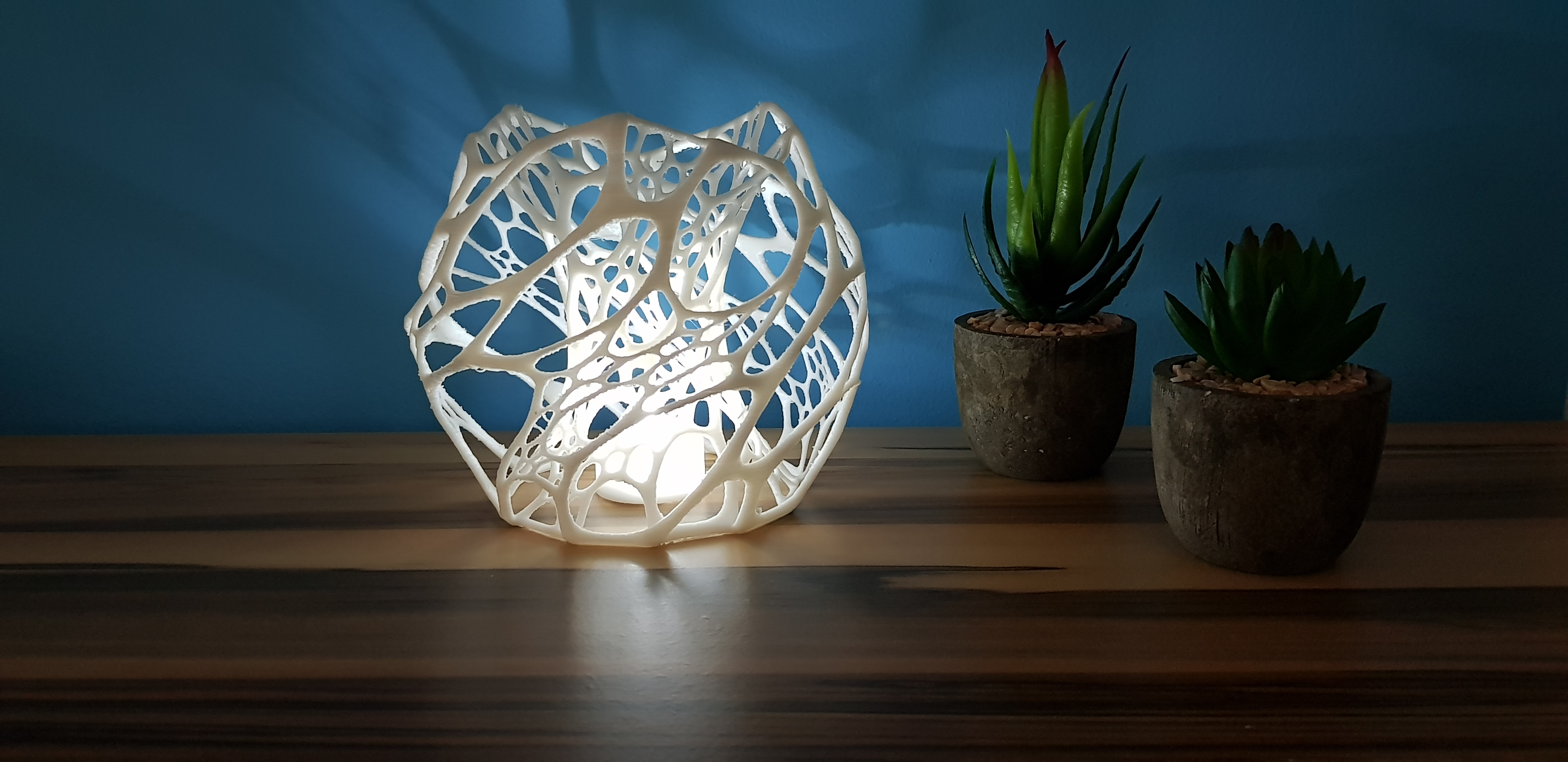 Zellularer/Organischer Lampenschirm aus dem 3D-Drucke