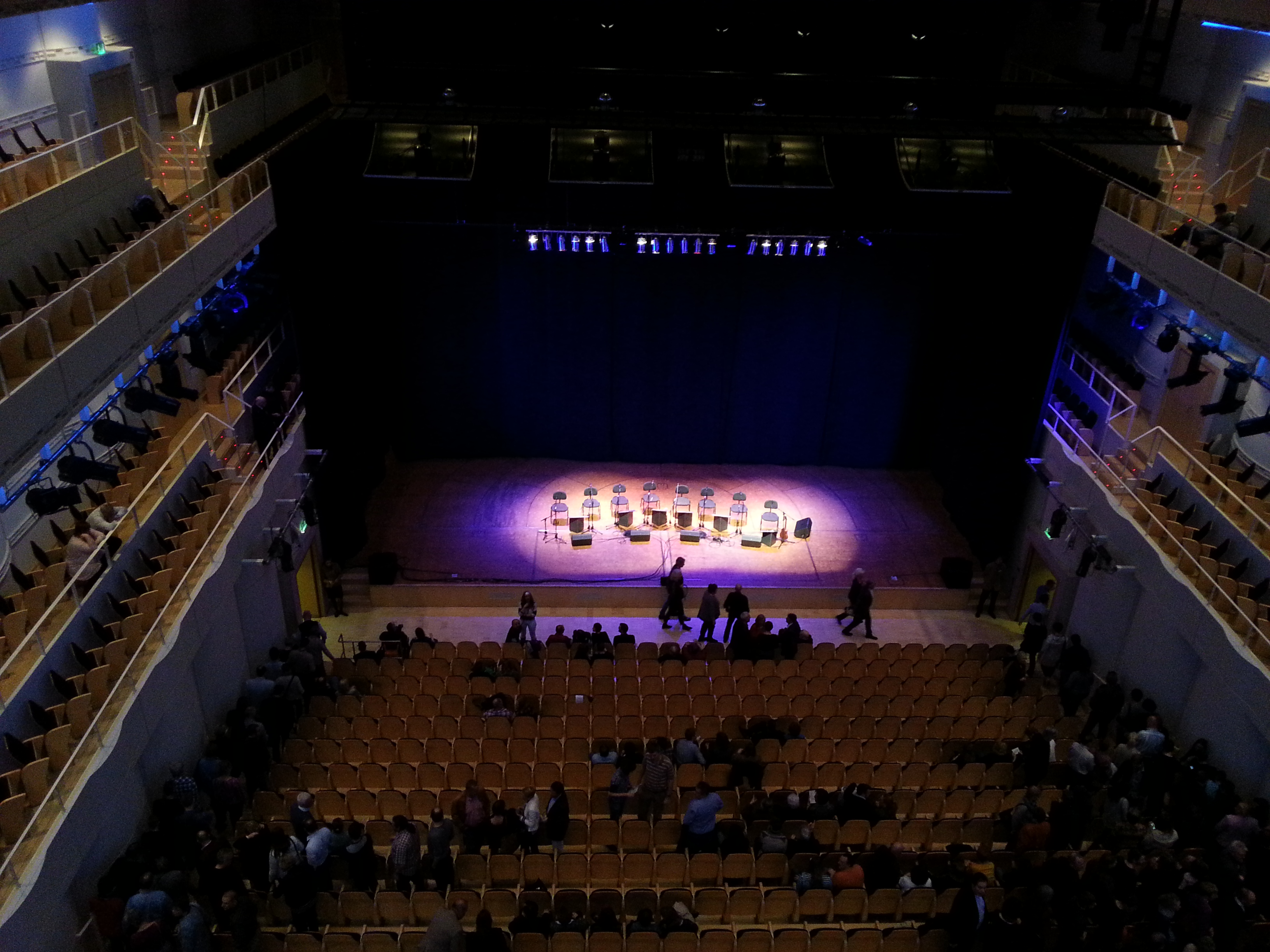 Konzertsaal in der Pause