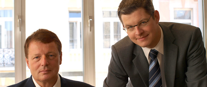 Die Geschäftsführer/Berater
Peter Unkelbach WP/StB und Dr. Philipp Unkelbach WP/StB (v.l.n.r.)
