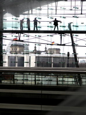 Bild 50 Apotheke Berlin Hauptbahnhof in Berlin