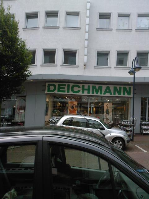 Bild 1 DEICHMANN in Wesel