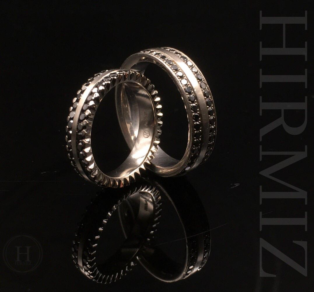 HIRMIZ Design Herren Eheringe 
Black Diamonds