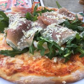 Pizza Parma  Mit Garnelen als Wunschpunkt 