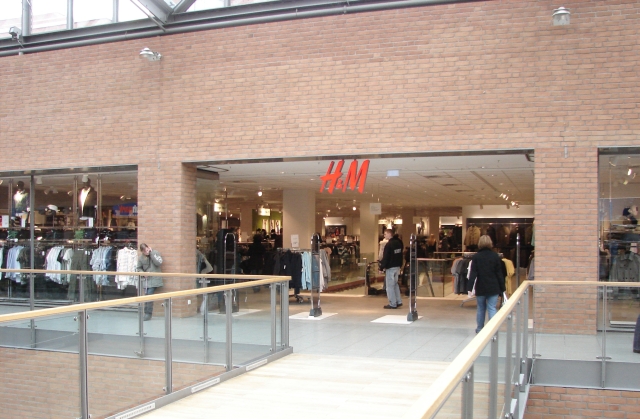 Bild 2 H&M Hennes & Mauritz in Wilhelmshaven